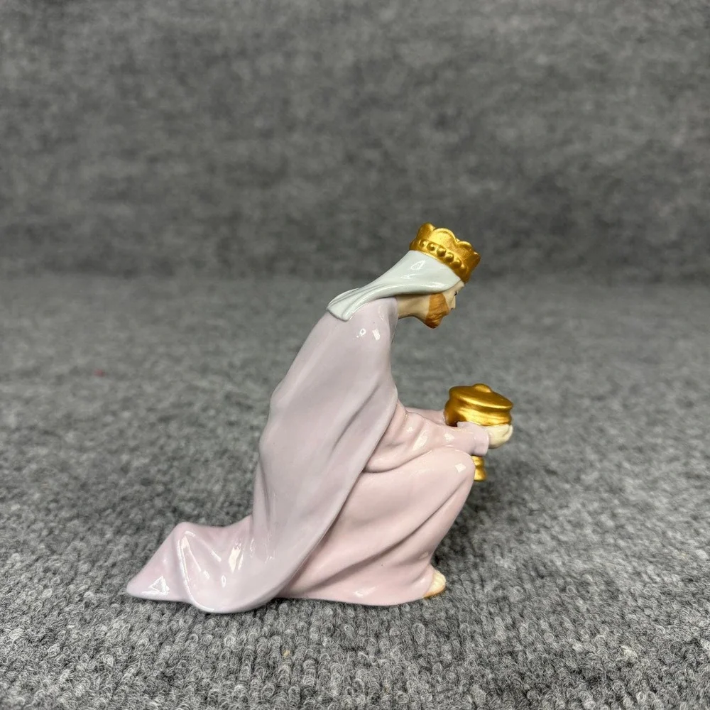 Vintage Avon Magi Balthasar‎ Figurine Bethlehem Nativity Christmas Decor